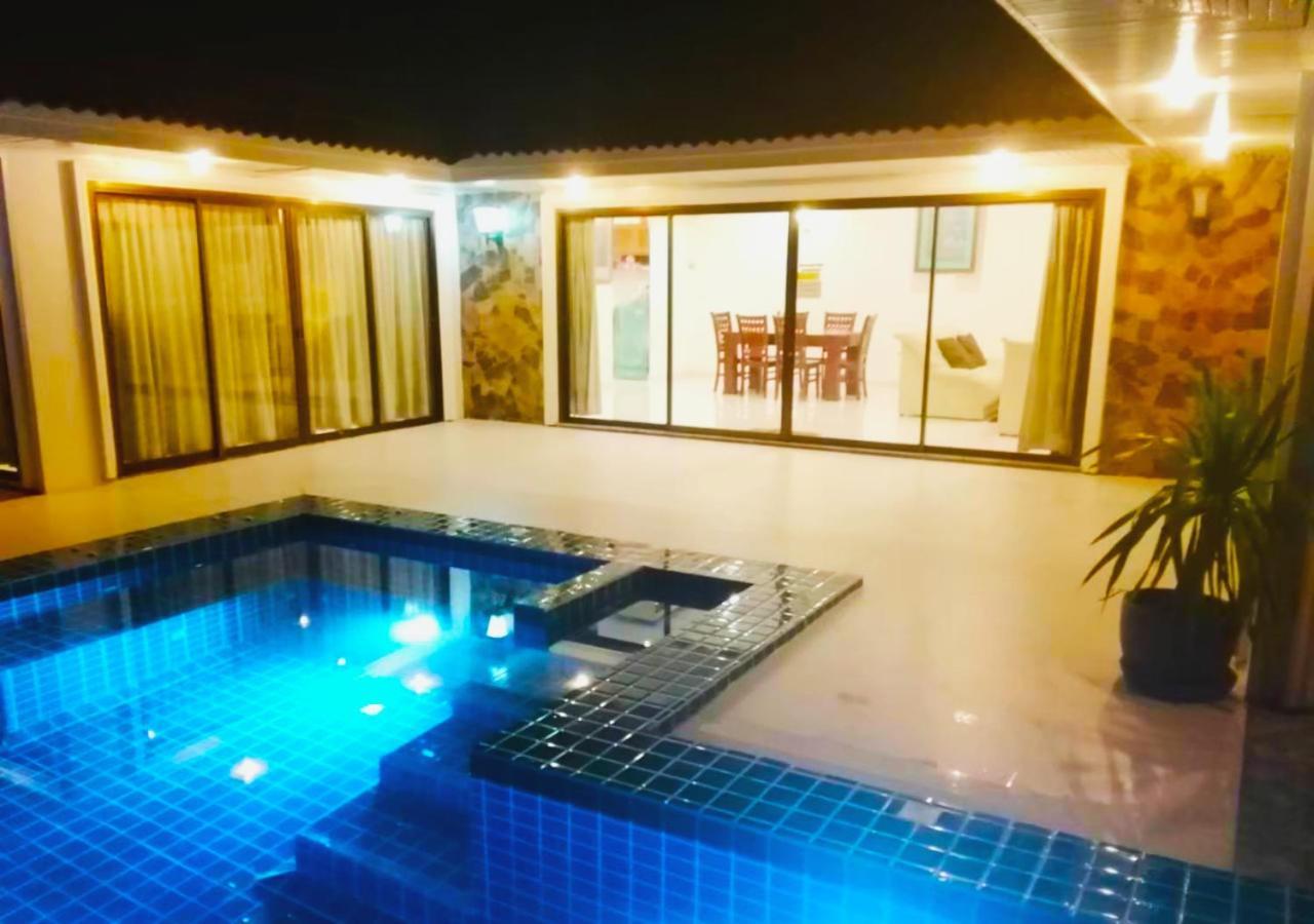 Baan Golden Pool Villa Szamroijot Kültér fotó