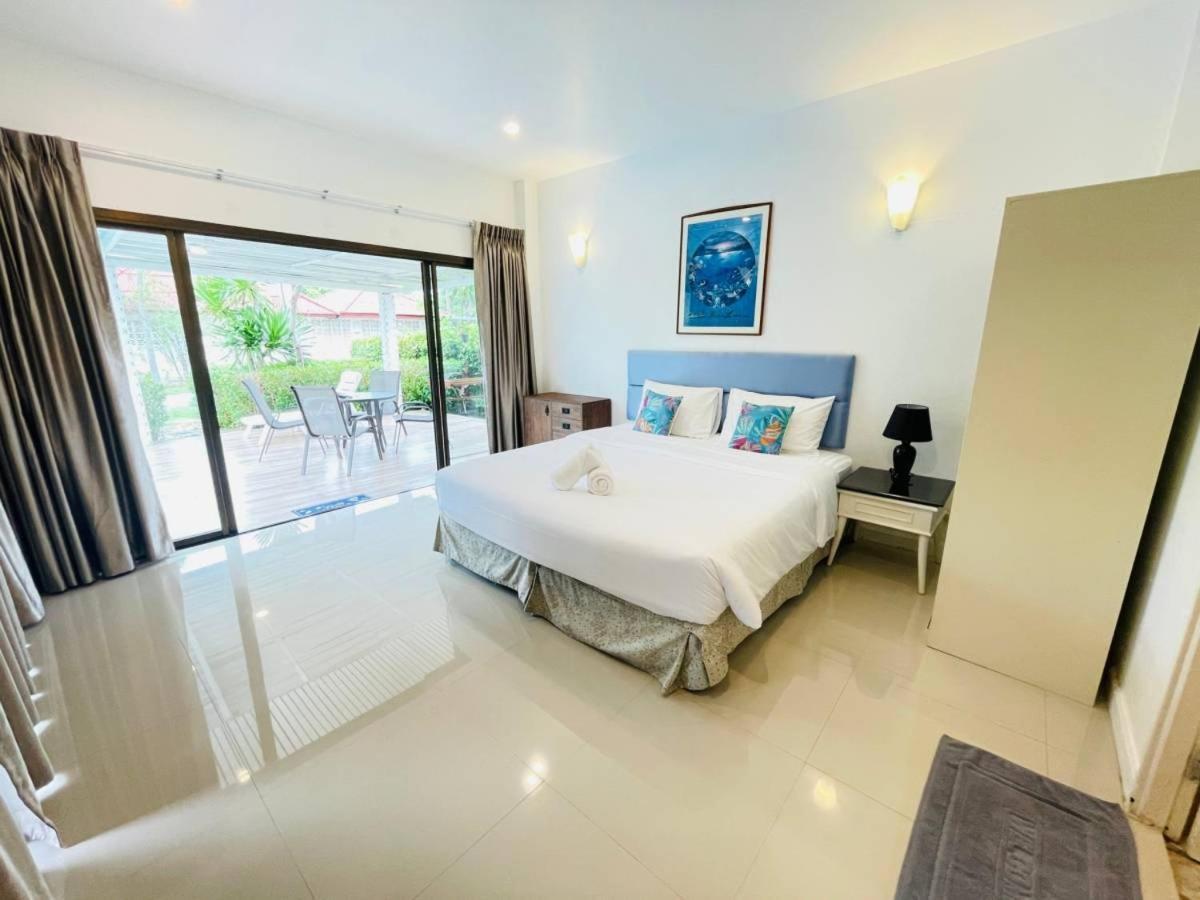 Baan Golden Pool Villa Szamroijot Kültér fotó